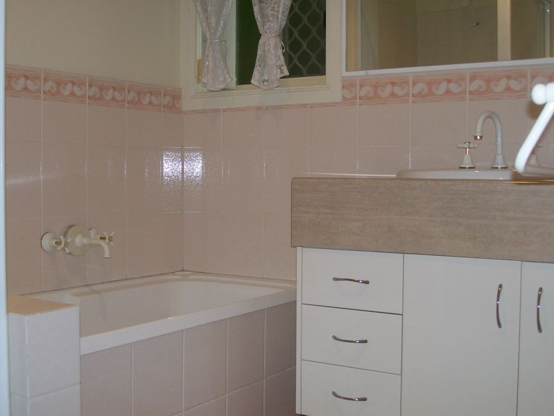 30 Cedarwood Crescent, Robina QLD 4226