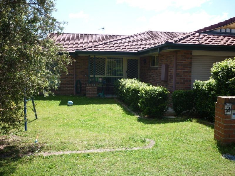 2/14 Dauphin Crescent, Merrimac QLD 4226