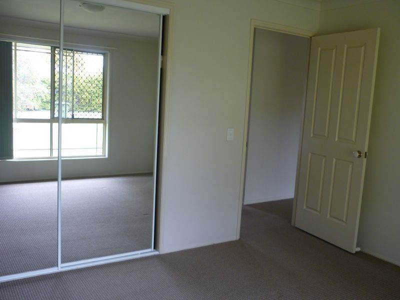 2/14 Dauphin Crescent, Merrimac QLD 4226