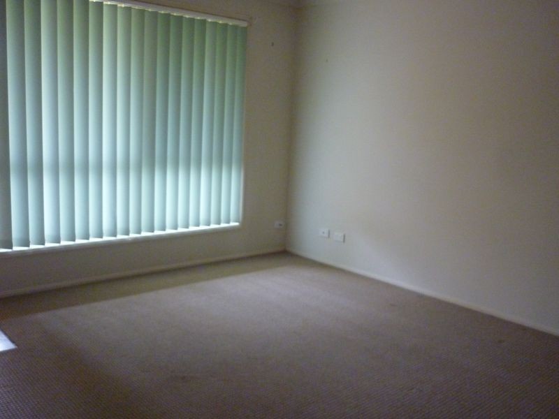 2/14 Dauphin Crescent, Merrimac QLD 4226