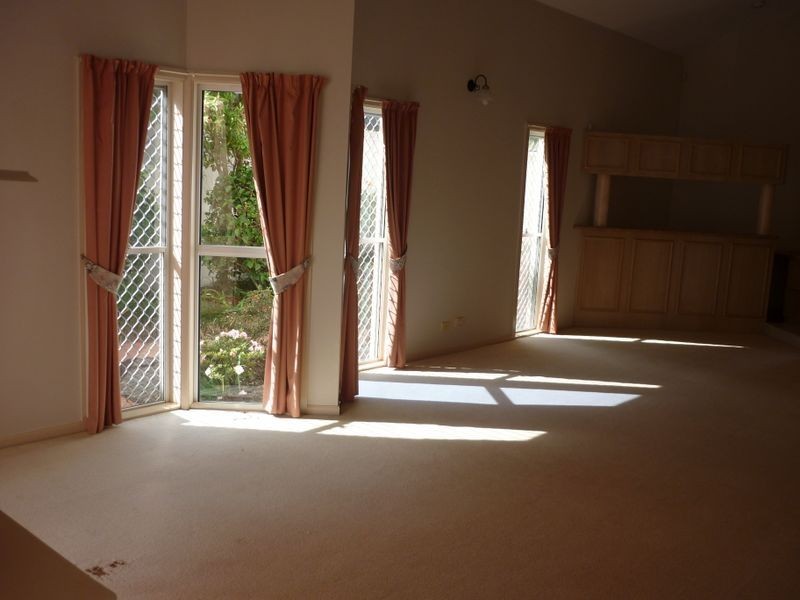 19 Washington Court, Varsity Lakes QLD 4227