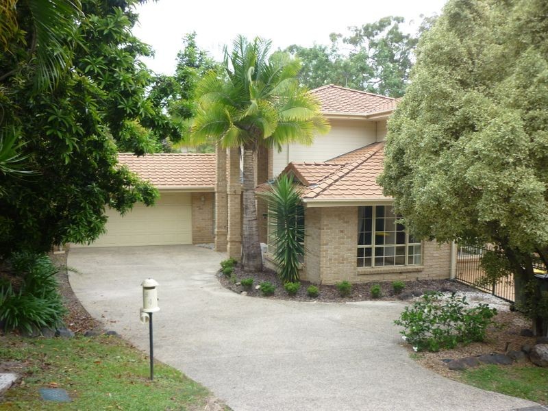 4 Teagardens Place, Robina QLD 4226