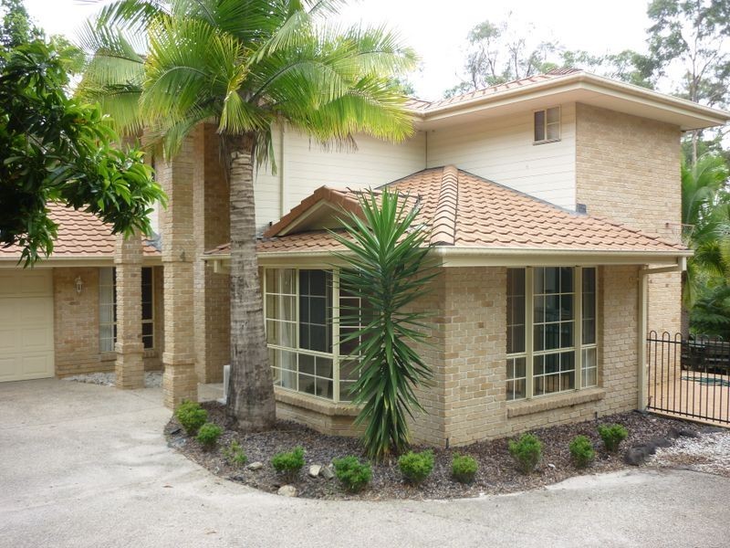 4 Teagardens Place, Robina QLD 4226