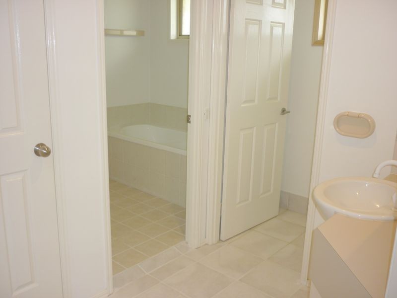 16 Kilburn Street, Robina QLD 4226