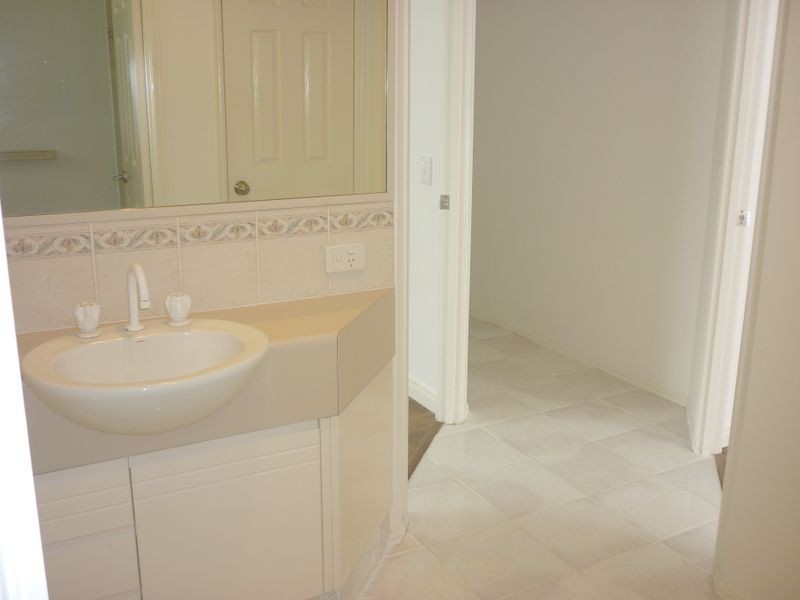 16 Kilburn Street, Robina QLD 4226