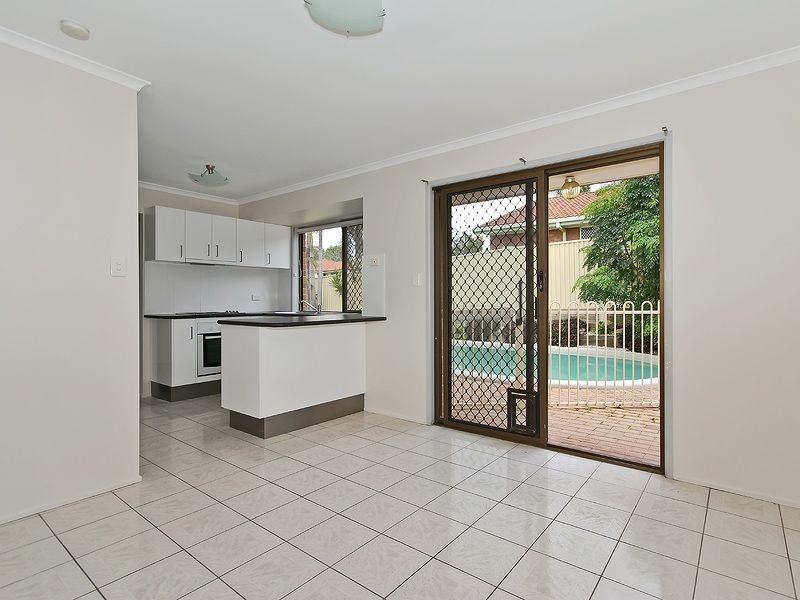 29 Petherbridge Avenue, Merrimac QLD 4226