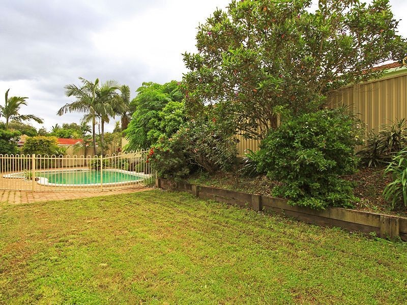 29 Petherbridge Avenue, Merrimac QLD 4226