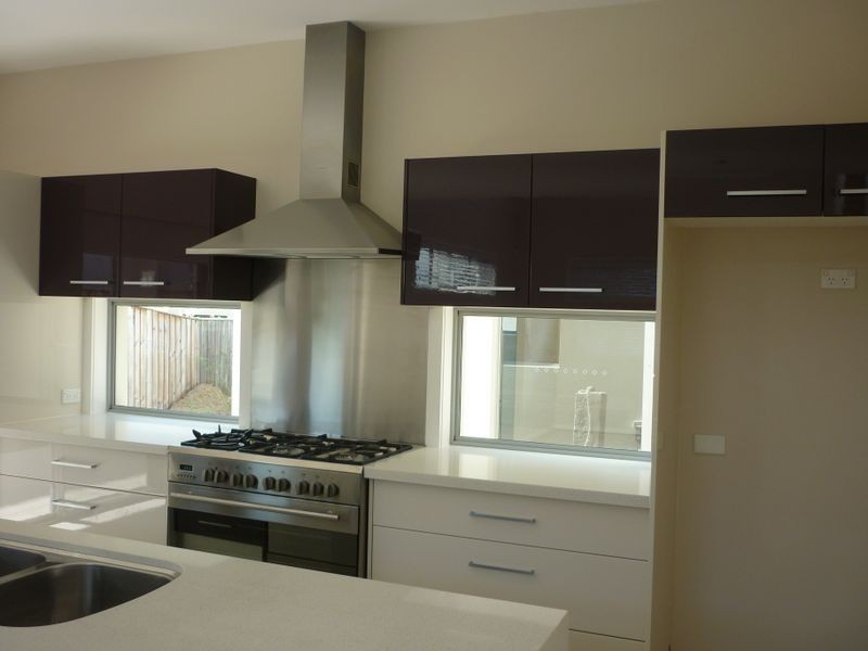 51 Azzurra Drive, Varsity Lakes QLD 4227