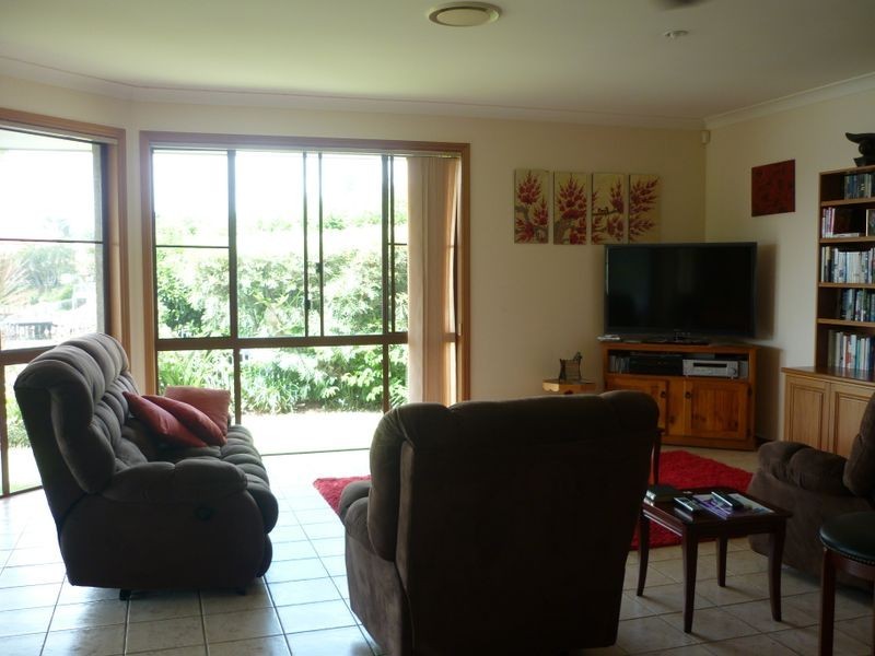 3 Stargazer Place, Clear Island Waters QLD 4226