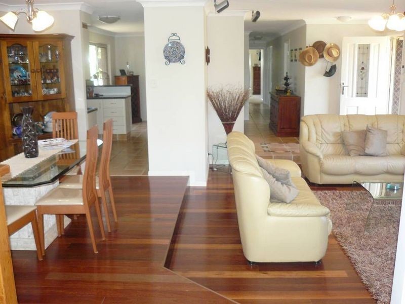 20 Willis Court, Mermaid Waters QLD 4218