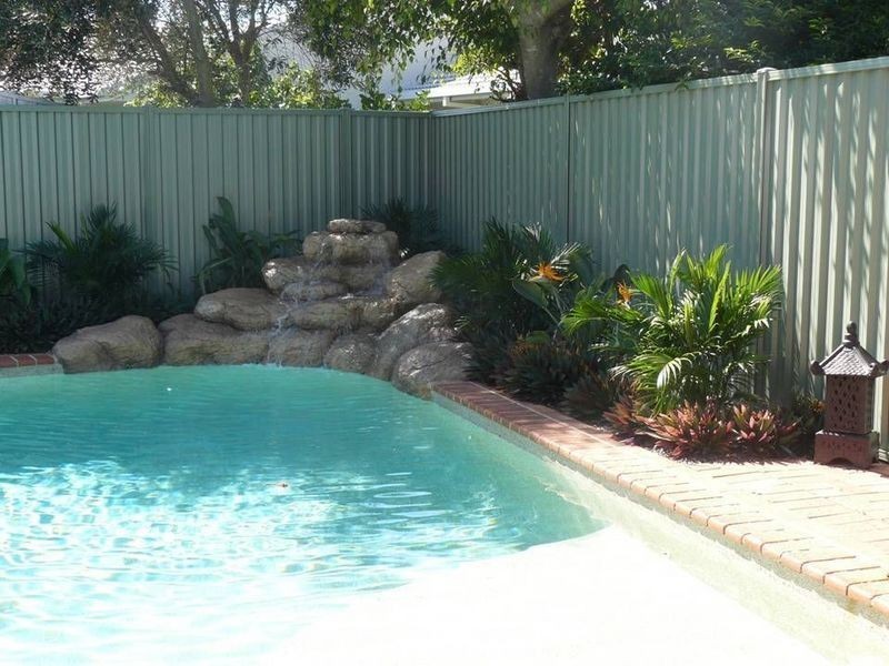 20 Willis Court, Mermaid Waters QLD 4218