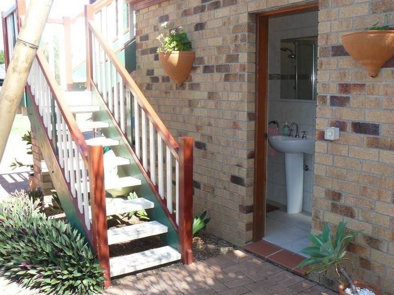 20 Willis Court, Mermaid Waters QLD 4218