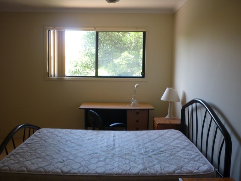 4/39 Pine Valley Drive, Robina QLD 4226