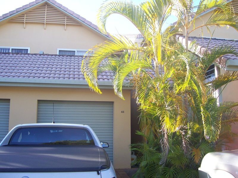 83/215 Cottesloe Drive, Mermaid Waters QLD 4218
