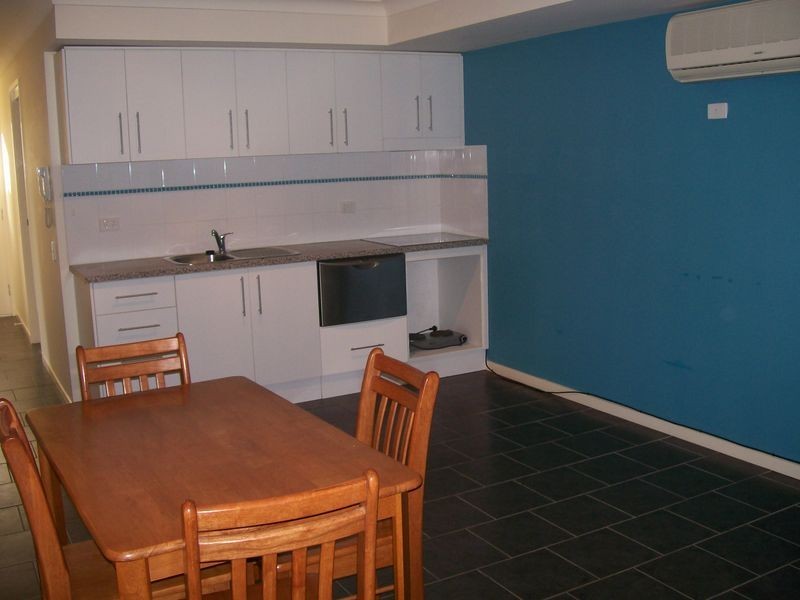 1a/20 Tourangeau Crescent, Varsity Lakes QLD 4227