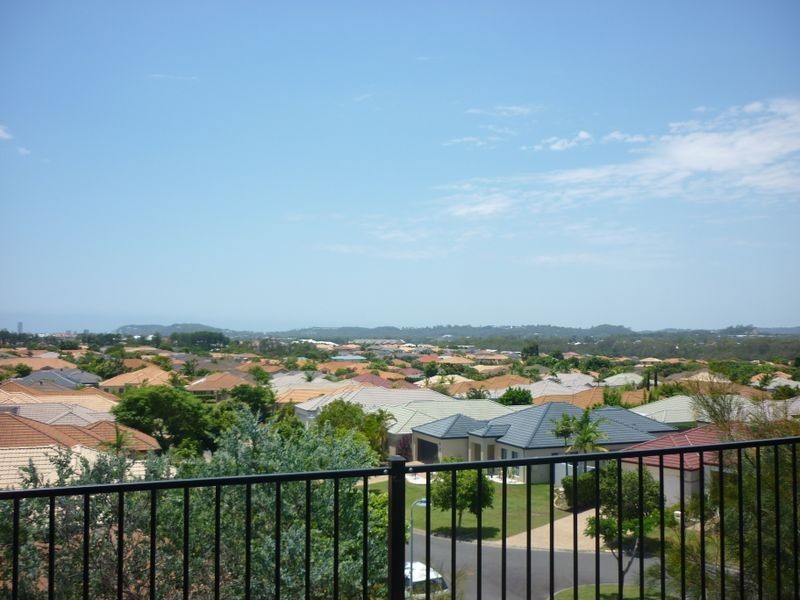 25 Prospect Court, Robina QLD 4226