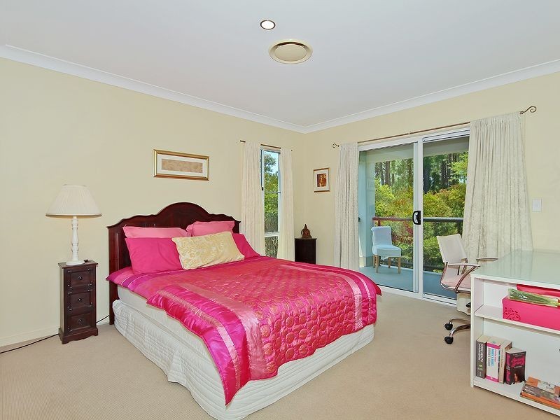12 Royal Woods Drive, Robina QLD 4226