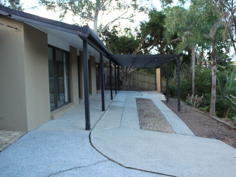 12 Nemo Close, Ashmore QLD 4214