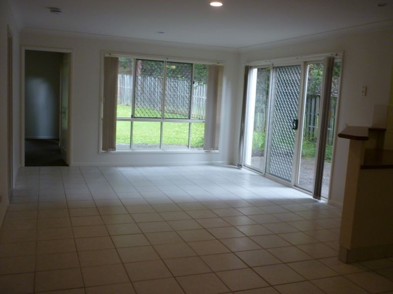 12 Wilton Close, Mudgeeraba QLD 4213