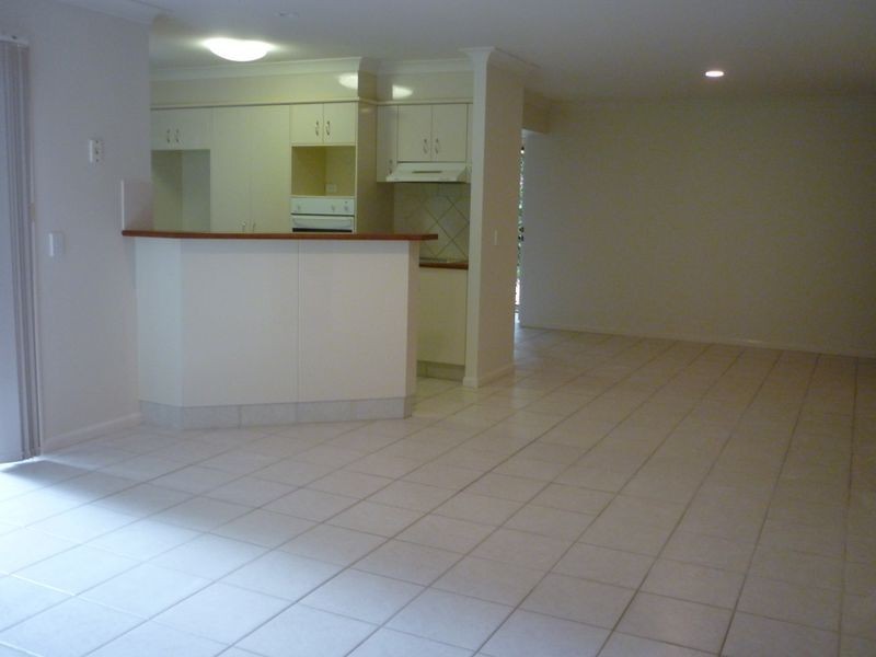 12 Wilton Close, Mudgeeraba QLD 4213