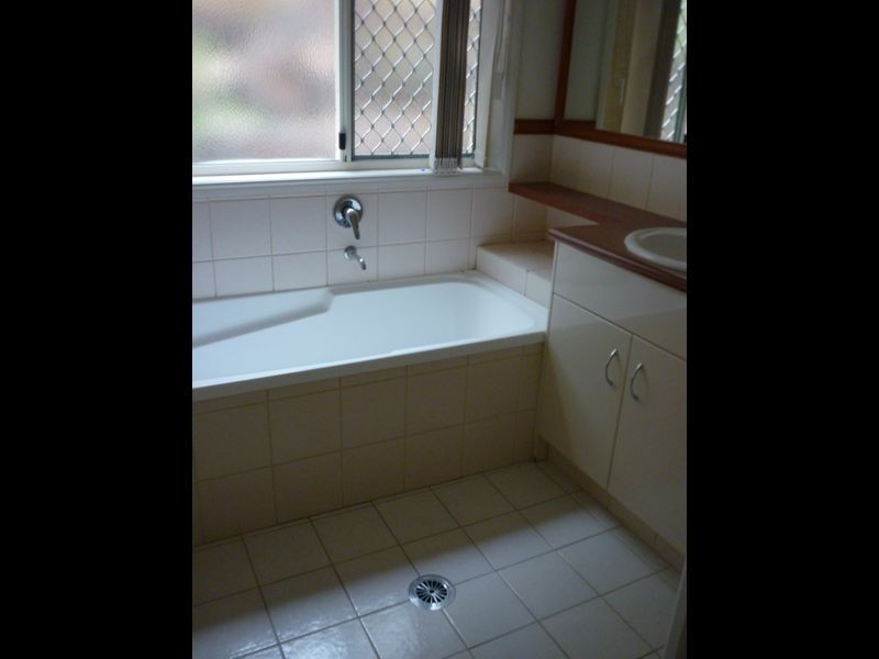 12 Wilton Close, Mudgeeraba QLD 4213