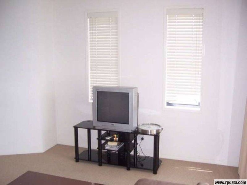 24/201 Varsity Parade, Varsity Lakes QLD 4227