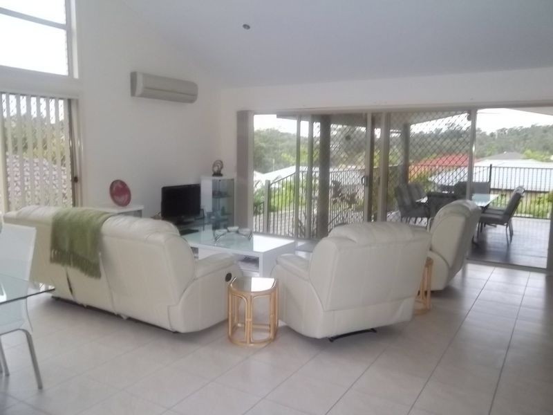 30 Sirec Way, Burleigh Heads QLD 4220