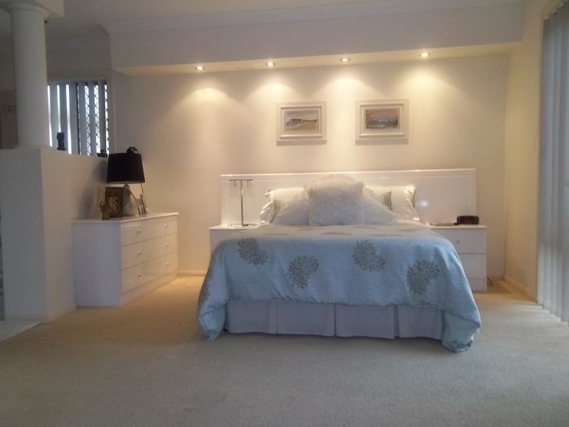 30 Sirec Way, Burleigh Heads QLD 4220