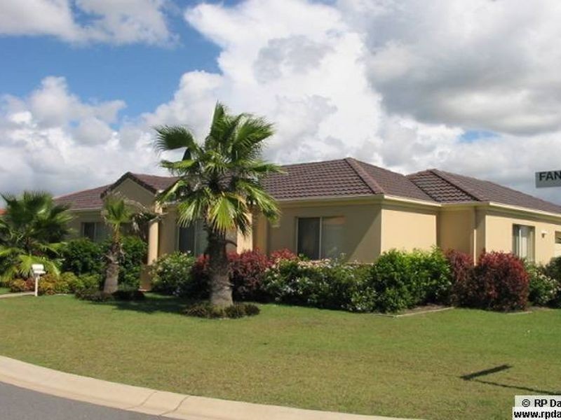 13 Sentry Street, Robina QLD 4226