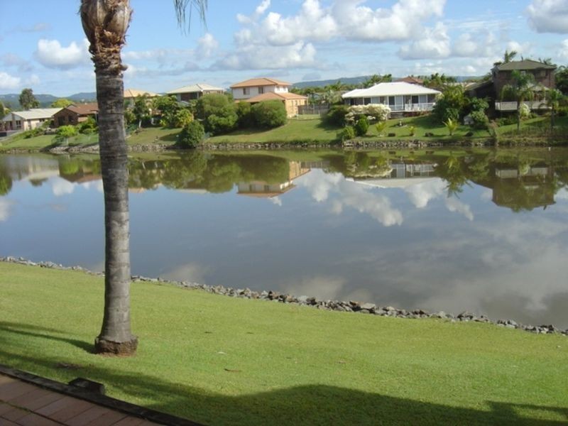 3 Lowood Court, Burleigh Waters QLD 4220