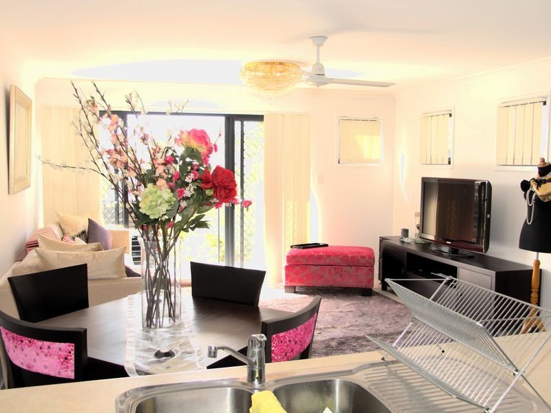 4/1 Bergamo Drive, Varsity Lakes QLD 4227