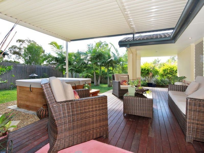 9 Springsure Drive, Mudgeeraba QLD 4213