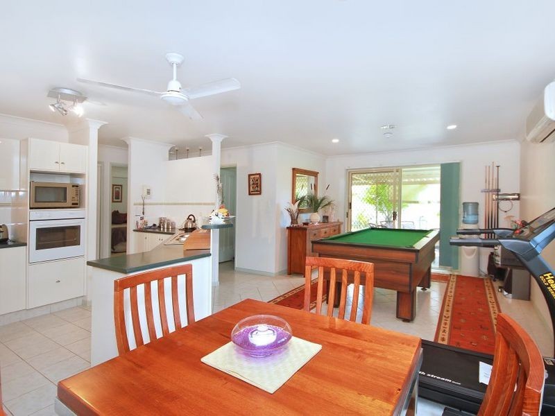 9 Springsure Drive, Mudgeeraba QLD 4213