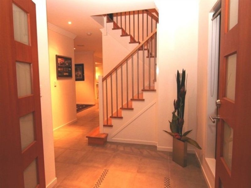 31 Royal Links Drive, Robina QLD 4226