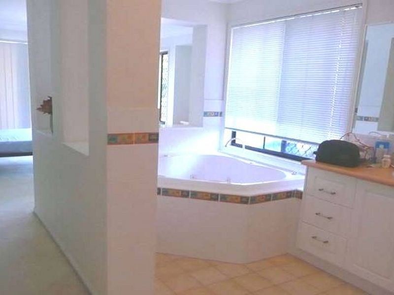 23 Cordata Court, Robina QLD 4226