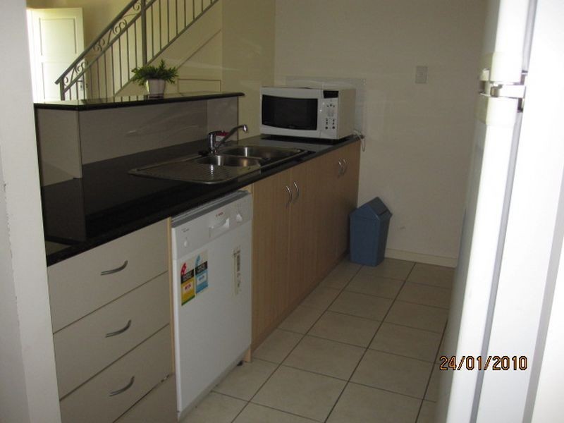 3/12 Geraldton Drive, Varsity Lakes QLD 4227