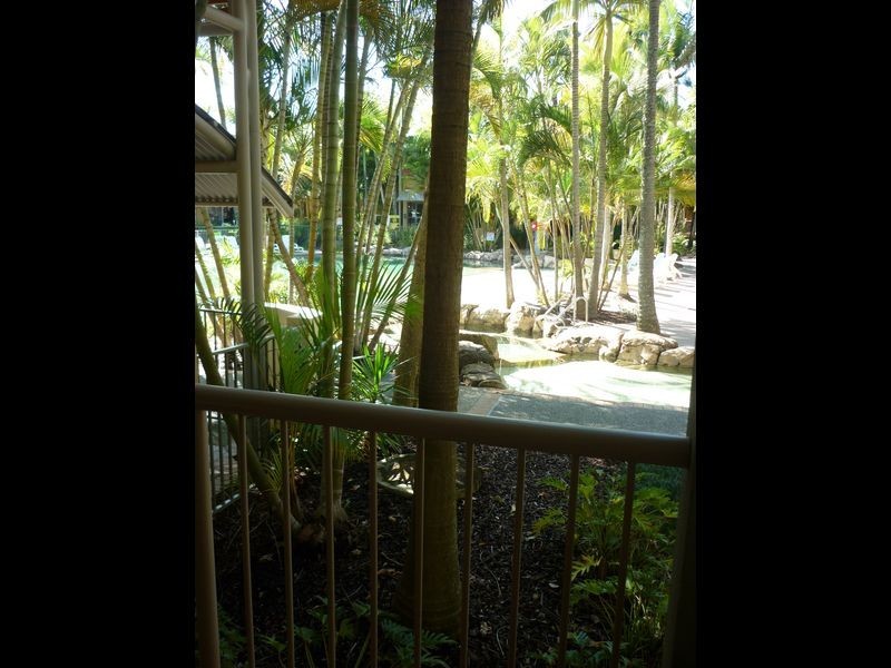 39/2320 Gold Coast Highway, Mermaid Beach QLD 4218