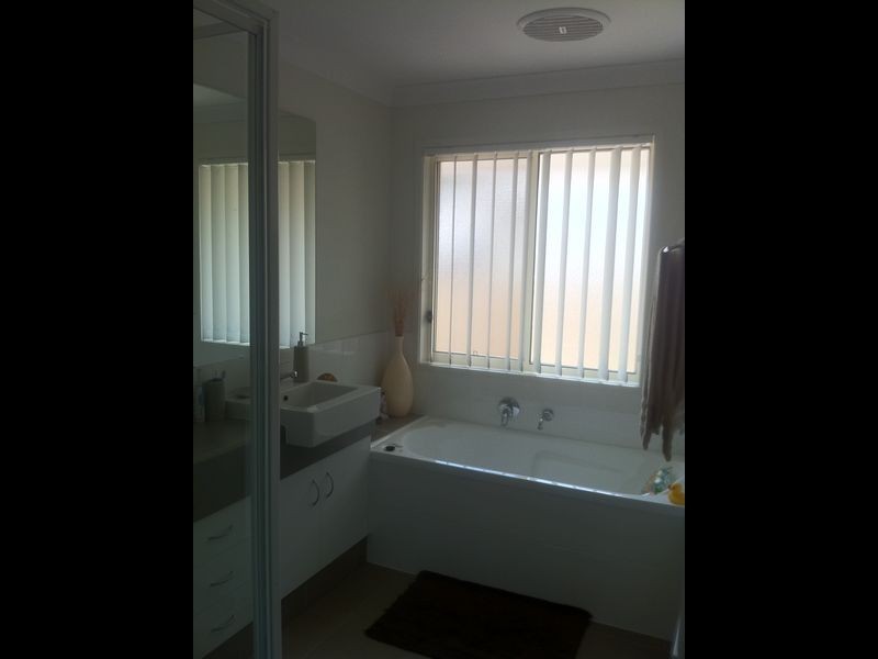 27 Banjo Crescent, Gilston QLD 4211