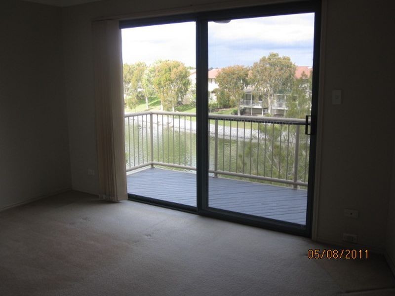 21/21 Regensberg Street, Varsity Lakes QLD 4227