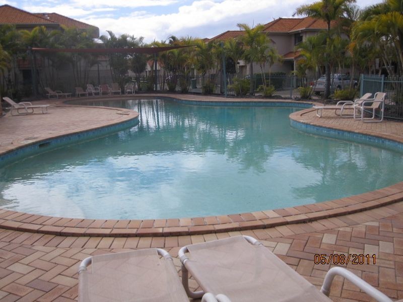 21/21 Regensberg Street, Varsity Lakes QLD 4227