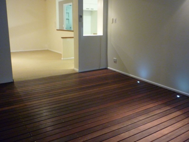 1/5 Woodgate, Paradise Point QLD 4216