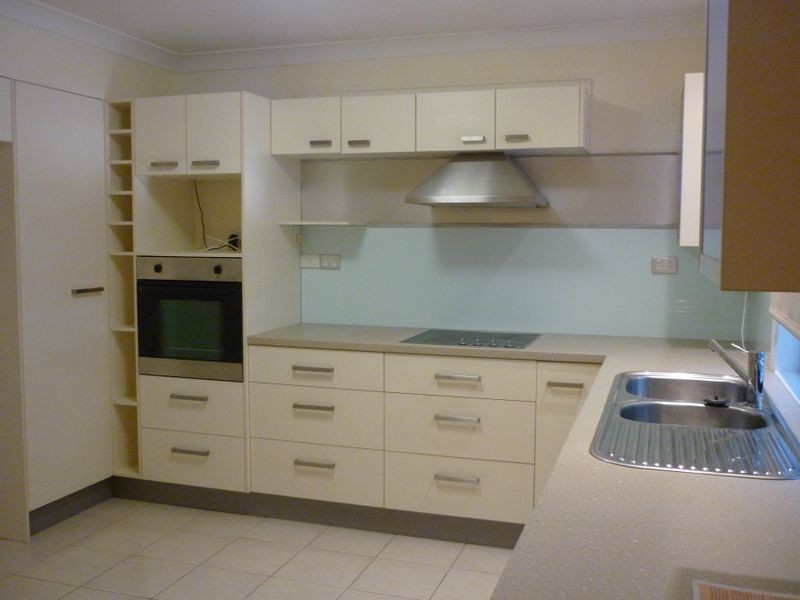 1/5 Woodgate, Paradise Point QLD 4216