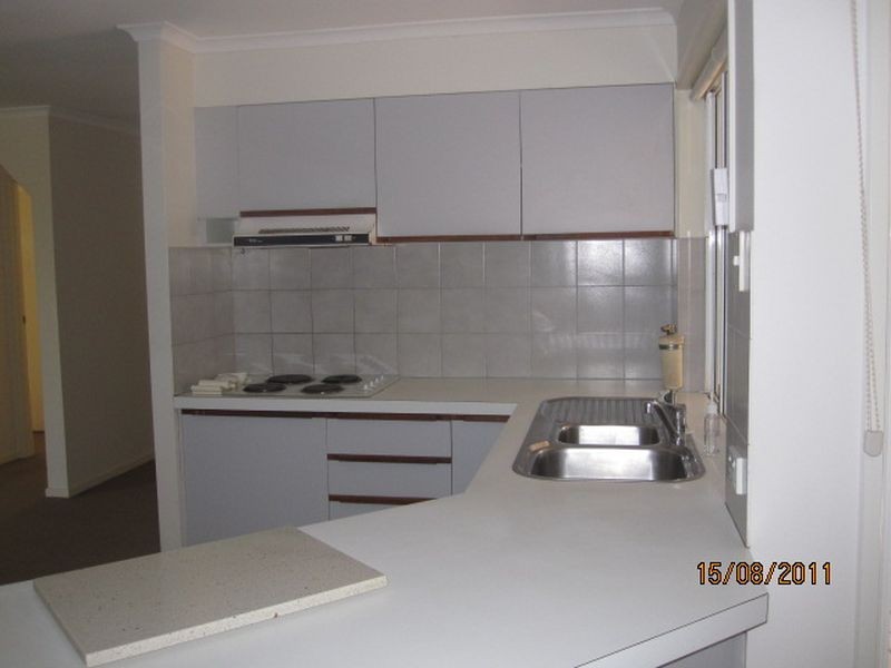 6 Bellbrook Close, Robina QLD 4226