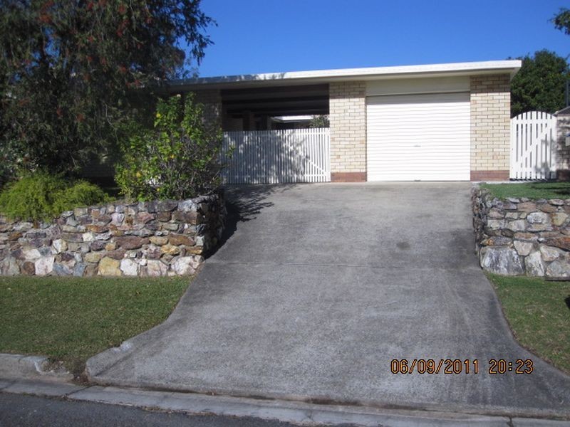 11 Oakwood, Palm Beach QLD 4221