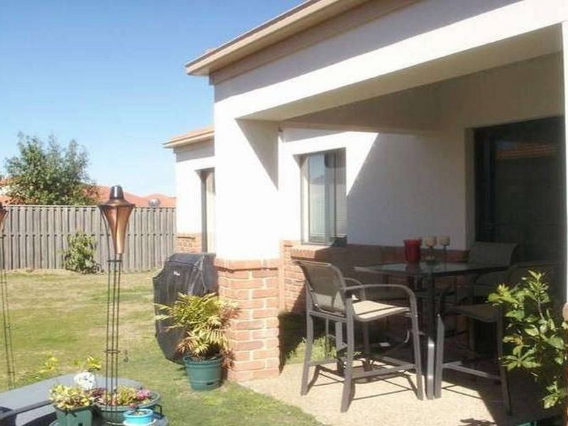 11 Nardoo Street, Robina QLD 4226
