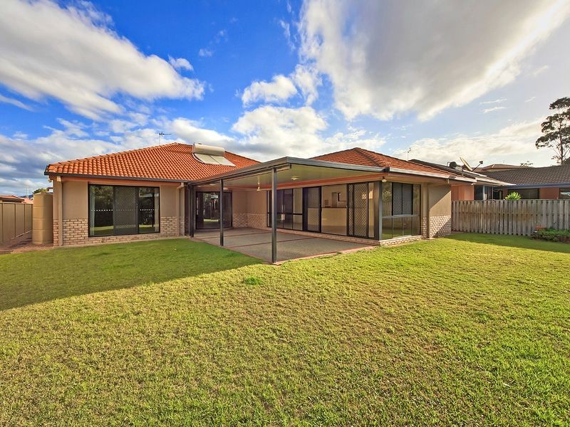 33 Straite Drive, Robina QLD 4226