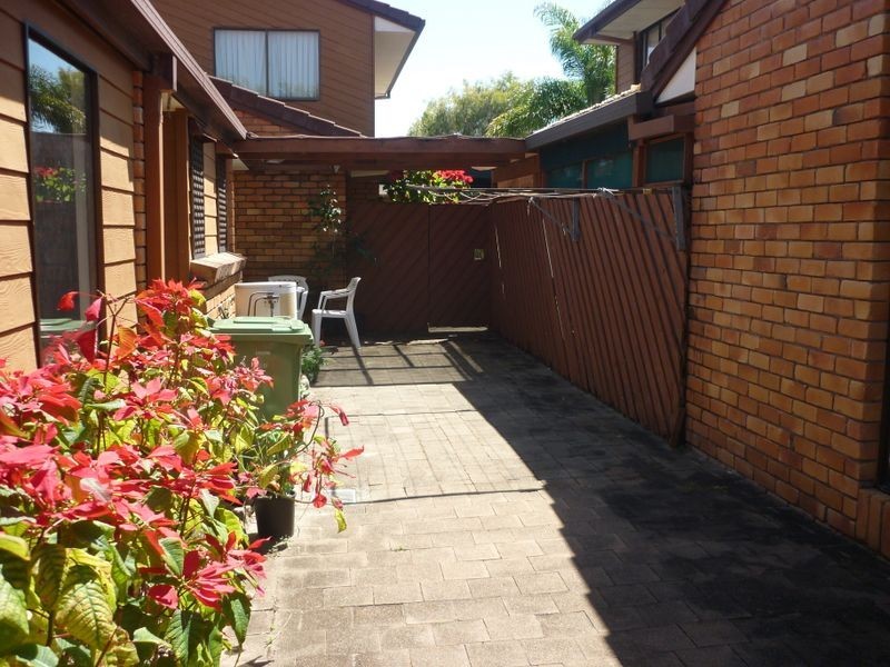 58/172 Barrier Reef Drive, Mermaid Waters QLD 4218