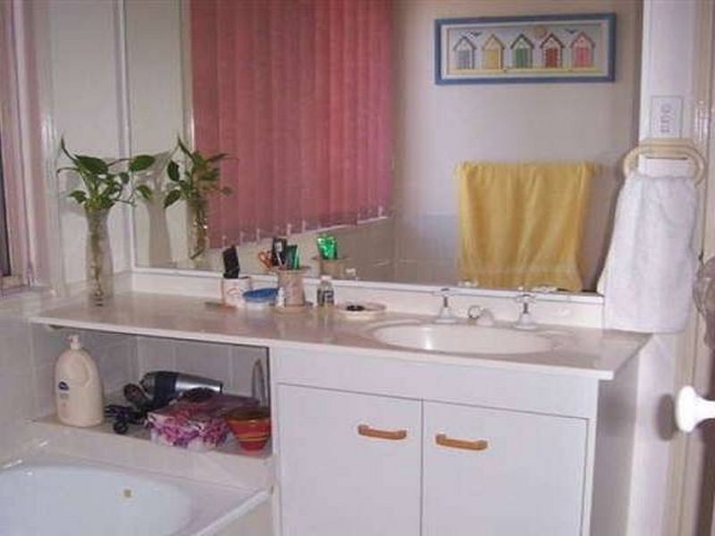 103 Highfield Drive, Merrimac QLD 4226