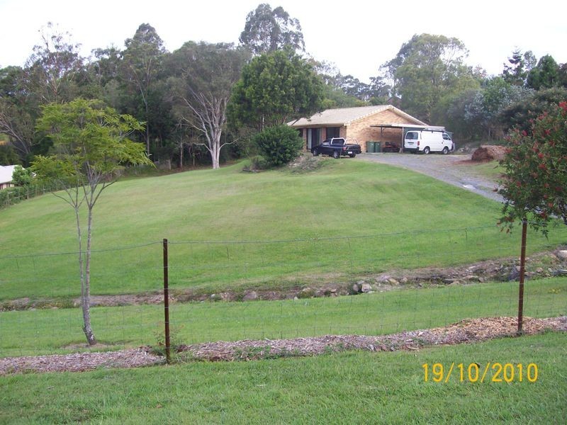 6 Carl Lentz Court, Worongary QLD 4213