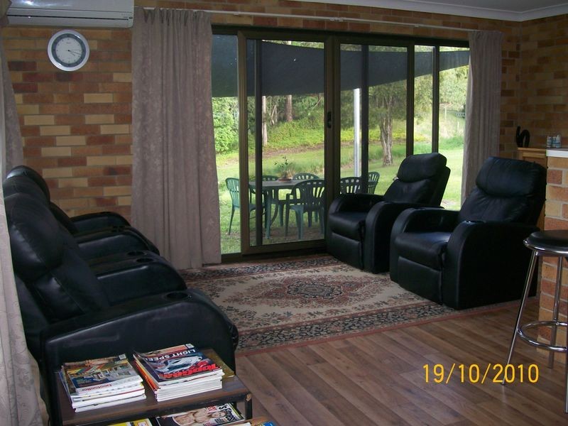 6 Carl Lentz Court, Worongary QLD 4213